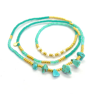 TRIPLE WRAP BRACELET WITH TURQUOISE CHIPS AND PEARLS