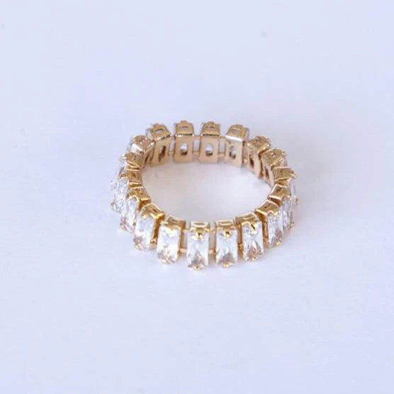 curAtiv QUEBEC 14K GOLD PLATED BRASS RING AND CUBIC ZIRCONIAS - 18.5MM